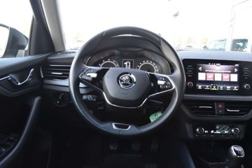 Skoda Kamiq Crossover 1.0 TSI 110KM 2023 Skoda Kamiq SalonPL TSI 110KM Ambition Comfort Tech ACC FullLED Gwarancja, zdjęcie 11