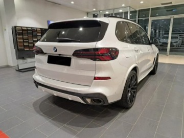 BMW X5 G05 SUV Facelifting 3.0 30d 298KM 2025 BMW X5 xDrive30d Sport Suv 3.0 (298KM) 2025, zdjęcie 3