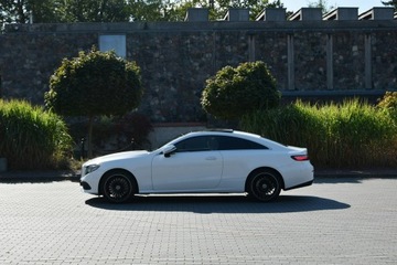 Mercedes Klasa E W213 Coupe 2.9 400d 340KM 2019 Mercedes E 400 Coupe 4Matic 340KM 2019r., zdjęcie 3