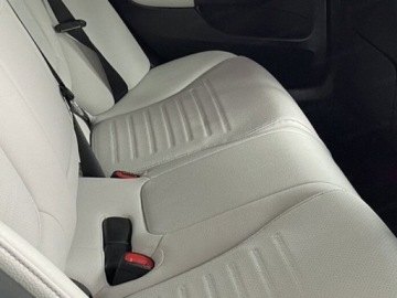 Mercedes Klasa C W206 Limuzyna 2.0 300d 265KM 2025 C Klasa 300 d 4-Matic AMG 2.0 (265KM) 2025, zdjęcie 9