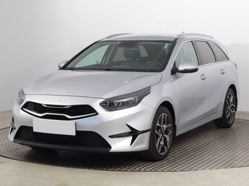 Kia Ceed III Kombi Facelifting 1.5 T-GDI 160KM 2022 Kia Ceed 1.5 T-GDI, Salon Polska, 1. Właściciel, zdjęcie 1
