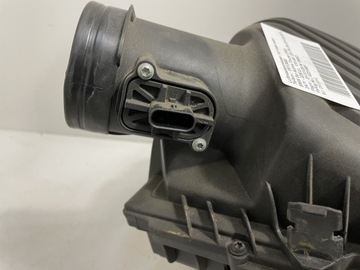 7609482 POUZDRO FILTRU VZDUCHU 225 I 170 2014 BMW 2 ACTIVE TOURER (F45)