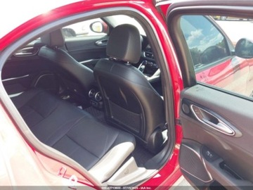 Alfa Romeo Giulia II Sedan Facelifting 2.0 Turbo 280KM 2022 Alfa Romeo Giulia Sprint 2022 2.0l 2.0 Benzyna 280KM, zdjęcie 12