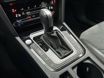 Volkswagen Arteon Fastback Facelifting 2.0 TSI 190KM 2022 Volkswagen Arteon 2.0TSI 190KM Elegance DSG l Salo, zdjęcie 21