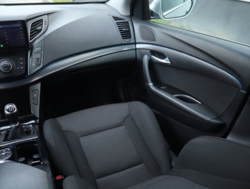 Hyundai i40 Kombi 1.6 GDI 135KM 2012 Hyundai i40 1.6 GDI, Xenon, Klima, Klimatronic, zdjęcie 7