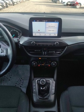 Ford Focus III Sedan Facelifting 1.0 EcoBoost 125KM 2018 Ford Focus 1.0 125KM Full led Navi Kamera Asystenty Salon Polska Faktura V, zdjęcie 14