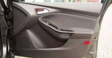 Ford Focus III Kombi Facelifting 1.5 EcoBoost 150KM 2018 Ford Focus 1,5Benzyna 150KMSerwisowany2 x KlIMAtronicALU EURO 6 1.5, zdjęcie 30