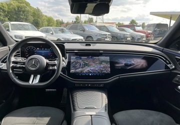 Mercedes Klasa E W214 2024 Mercedes-Benz Klasa E 220d 4MATIC Sedan Gwarancja do 2029 roku AMG Line, zdjęcie 10