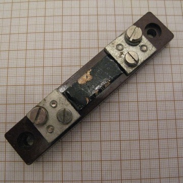 Шунт 75ШСМ3 -30-0,5 А 75мВ 30А 75мВ