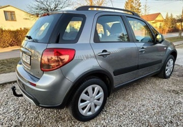 Suzuki SX4 I Hatchback Facelifting 1.6 VVT 120KM 2013 Suzuki SX4 1.6 Premium 4X4 1.6 Benzyna 120KM, zdjęcie 8