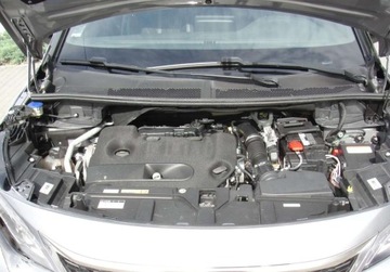 Peugeot 5008 II Crossover 2.0 BlueHDI 180KM 2017 Peugeot 5008 2,0 HDI Wersja GT 7-osobowa 2.0 Diesel 180KM, zdjęcie 15