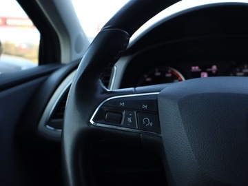 Seat Leon III Hatchback Facelifting 1.5 EcoTSI 130KM 2019 Seat Leon 1.5 TSI, Salon Polska, Klima, zdjęcie 15