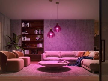 Стартовый комплект PHILIPS HUE 929002468804 9W E27