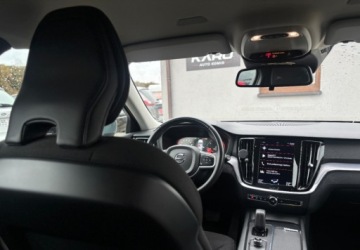 Volvo V60 II  2021 Volvo V60 Miekka Hybryda 2.0 Diesel 197KM, zdjęcie 16