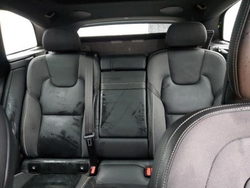 Volvo XC60 II Crossover T5 250KM 2020 Volvo XC 60 2020 Volvo XC60 T5 R-Design 2.0 Benzyna 250KM, zdjęcie 10