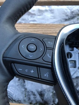 РУЛЕВОЕ КОЛЕСО МНОГОФУНКЦИОНАЛЬНОЕ RAV4 19-