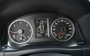 Volkswagen Tiguan I SUV 2.0 TDI CR DPF 140KM 2010 Volkswagen Tiguan 2.0TDI Automat 4x4 Navi Oryginal Lakier Sprowadzony Opla, zdjęcie 35