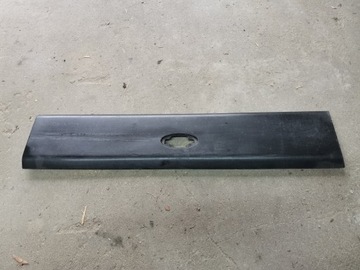 LISTWA BOCZNA LEWA MASTER III MOVANO 768F20003R