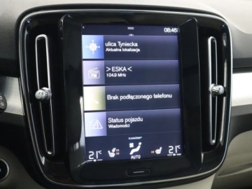 Volvo XC40 Crossover 2.0 D4 190KM 2018 Volvo XC40 D4 AWD, 187 KM, 4X4, Automat, Skóra, zdjęcie 10