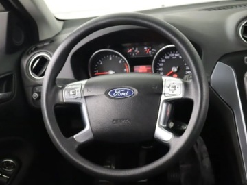 Ford Mondeo IV Hatchback 2.0 Duratorq TDCi DPF 140KM 2011 Ford Mondeo 2.0 TDCi, Salon Polska, Klima, zdjęcie 16