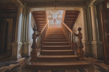 календарь urbex, заброшенный, забытый в кадре