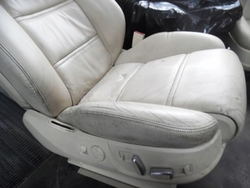 Audi a8 d3 длинные сиденья, диван, светлая кожа