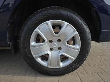 Dacia Logan II Sedan Facelifting 0.9 TCe 90KM 2018 Logan 0.9 TCe Laureate S&amp;S, zdjęcie 8