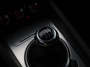 Audi TT 8J Coupe 1.8TFSI 160KM 2010 Audi TT 1.8 TFSI, Skóra, Klima, Klimatronic, zdjęcie 16