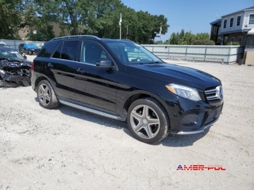 Mercedes GLE W166/C292 2016 Mercedes-Benz GLE 2016r., GLE 400 4MATIC, 3.0L 3.0 Benzyna 329KM, zdjęcie 2