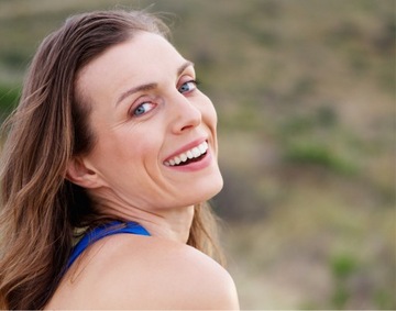 ZIAJA MANUKA ПОДАРОЧНЫЙ НАБОР КОСМЕТИКИ В ДЕКОРАТИВНОЙ УПАКОВКЕ + ГЕЛЬ АЛОЭ