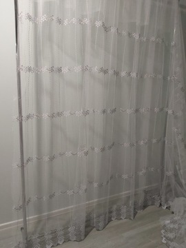 MARQUETTE ЦВЕТОЧНЫЙ УЗОР БЕЛЫЙ СЕРЫЙ СЕРЕБРЯНАЯ РЕЗЬБА ГОСТИНАЯ