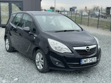 Opel Meriva II Mikrovan 1.4 Turbo ECOTEC 120KM 2011 Opel Meriva 1.4 120KM 2011r. klimatyzacja, zdjęcie 2