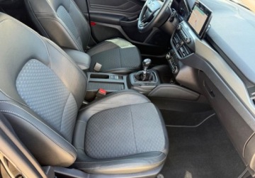Ford Focus IV Hatchback 2.0 EcoBlue 150KM 2019 Ford Focus 2.0Tdci 150PS Navi FULL LED 88.000 km 2.0 Diesel 150KM, zdjęcie 10