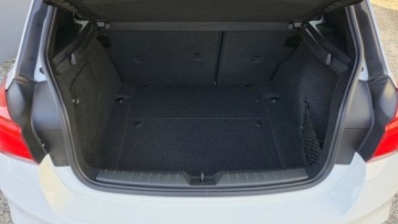 BMW Seria 1 F20-F21 Hatchback 5d Facelifting 2017 118i 136KM 2017 BMW Seria 1 1,5 benzyna 136 KM NAVI bi xenon zarejestrowany 1.5 Benzyna, zdjęcie 14