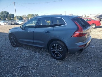 Volvo XC60 II 2021 Volvo XC 60 T5 Moemntum 2021 2.0l 2.0 Benzyna 250KM, zdjęcie 1