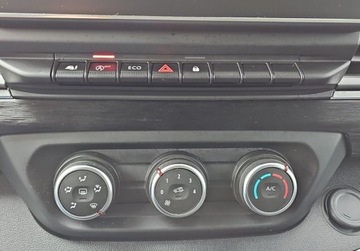 Renault Trafic III Combi 2.0 dCi  150KM 2023 Renault Trafic Grupa Adamowscy Dealer Renault Gwarancja 2.0 Diesel 150KM, zdjęcie 19