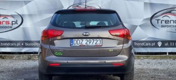 Kia Ceed II Kombi 1.6 CRDi 128KM 2013 Kia Ceed 1.6 128 KM bezwypadkowa zarejestrowana oryginalny przebieg 1.6, zdjęcie 26