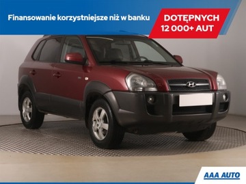 Hyundai Tucson I SUV 2.7 i V6 24V 175KM 2006 Hyundai Tucson 2.7 V6, 4X4, Automat, Klima