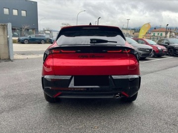 Alfa Romeo Junior SUV 1.2 Hybrid 145KM 2025 ALFA ROMEO Junior Ibrida Q4 Hatchback 1.2 (145KM) 2025, zdjęcie 1