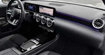 Mercedes Klasa A W177/V177 Hatchback Facelifting 1.3 200 163KM 2024 Mercedes-Benz Klasa A Salon PL Od Dealera AMG Line Kamera Czujniki MBUX An, zdjęcie 20