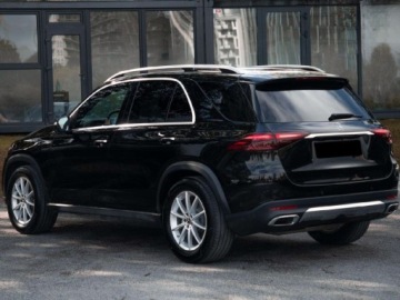 Mercedes GLE V167 SUV Facelifting 2.0 300d 269KM 2025 MERCEDES-BENZ GLE 300 d 4-Matic Suv 2.0 (269KM) 2025, zdjęcie 2