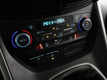 Ford Kuga II SUV Facelifting 1.5 EcoBoost 150KM 2017 Ford Kuga Czujniki, Aut.klima, Navi, Podg.fotele,, zdjęcie 26