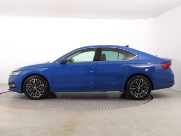 Skoda Octavia IV Liftback 1.5 TSI EVO 150KM 2022 Skoda Octavia 1.5 TSI, Salon Polska, zdjęcie 2