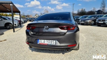 Mazda 3 IV Sedan 2.0 Skyactiv-G 122KM 2019 Mazda 3 2.0BENZ manual Navi kamera head up podgrz kierownica 2.0 Benzyna, zdjęcie 33