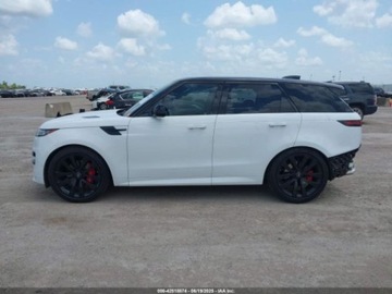 Land Rover Range Rover Sport III 2024 Land Rover Range Rover Sport Dynamic SE 2024 3.0l 3.0 Benzyna 395KM, zdjęcie 2