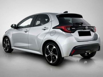 Toyota Yaris IV Hatchback Facelifting 1.5 Hybrid Dynamic Force 130KM 2025 Od ręki - Executive 1.5 Hybrid 130KM | Podgrzewane fotele!, zdjęcie 3