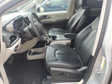 Chrysler Pacifica II 2023 Chrysler Pacifica Touring L 2023 3.6l 3.6 Benzyna 287KM, zdjęcie 7