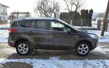 Ford Kuga II SUV 1.5 EcoBoost 150KM 2016 Ford Kuga 1.5 i Tempomat Podgrzewane fotele 1 rok gwarancji w cenie, zdjęcie 3