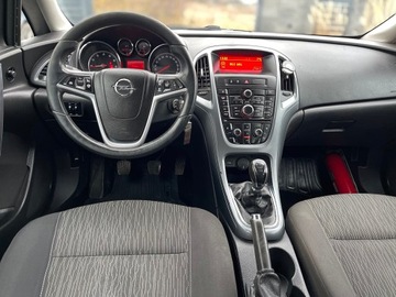 Opel Astra J Sports Tourer 1.4 Twinport ECOTEC 100KM 2012 astra j lift 1.4 101 km serwis po opłatach nowy rozrząd oleje filtry, zdjęcie 6