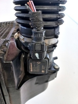 POUZDRO FILTRU VZDUCHU RENAULT CLIO IV 8201173592